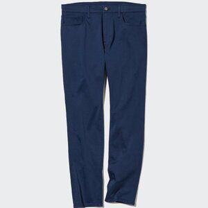 UNIQLO'S Men's Ultra Stretch Color Jeans in Navy, XL (36-39)